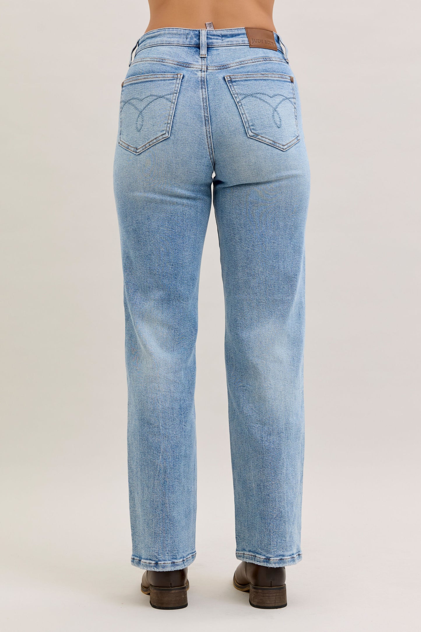 Petite Rigid Straight