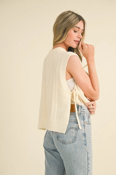 Cable knit Cutie