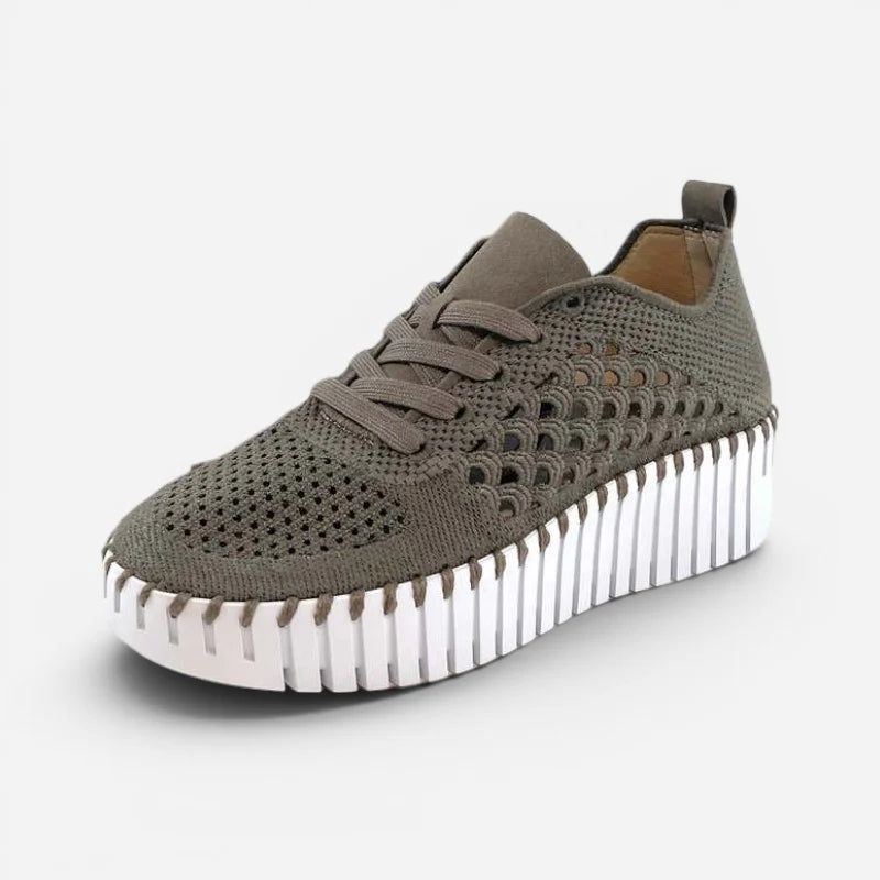 Beige Lace Up Isle